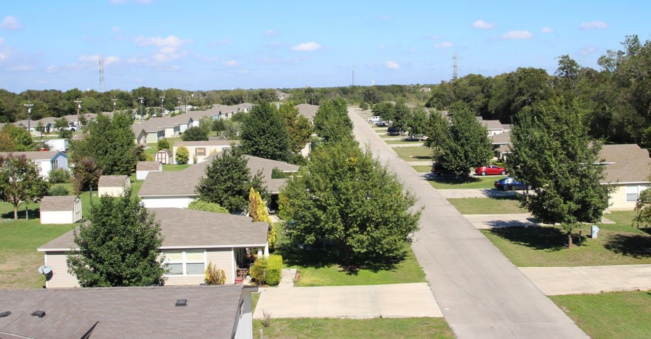 Single Family Residences 3/2 Rent Houses in Seguin Texas